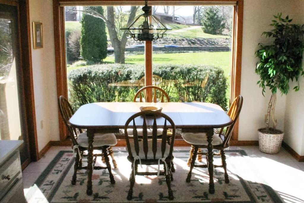 Private Guest Suite On The Portage Lakes Akron Exterior foto